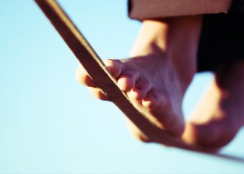 8 BÍ QUYẾT HIỆU QUẢ ĐỂ KHƠI DẬY LÒNG CAN ĐẢM TRONG BẠN