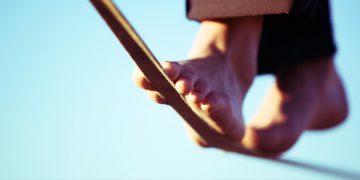 8 BÍ QUYẾT HIỆU QUẢ ĐỂ KHƠI DẬY LÒNG CAN ĐẢM TRONG BẠN